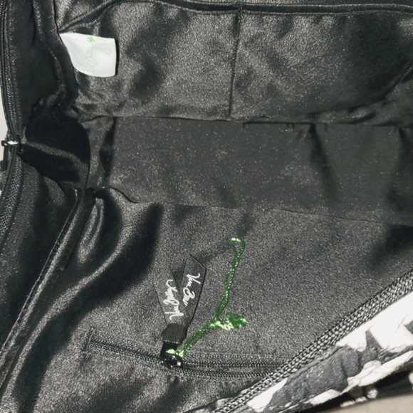 Vera Bradley Tote excellent condition - Picture 4 of 4